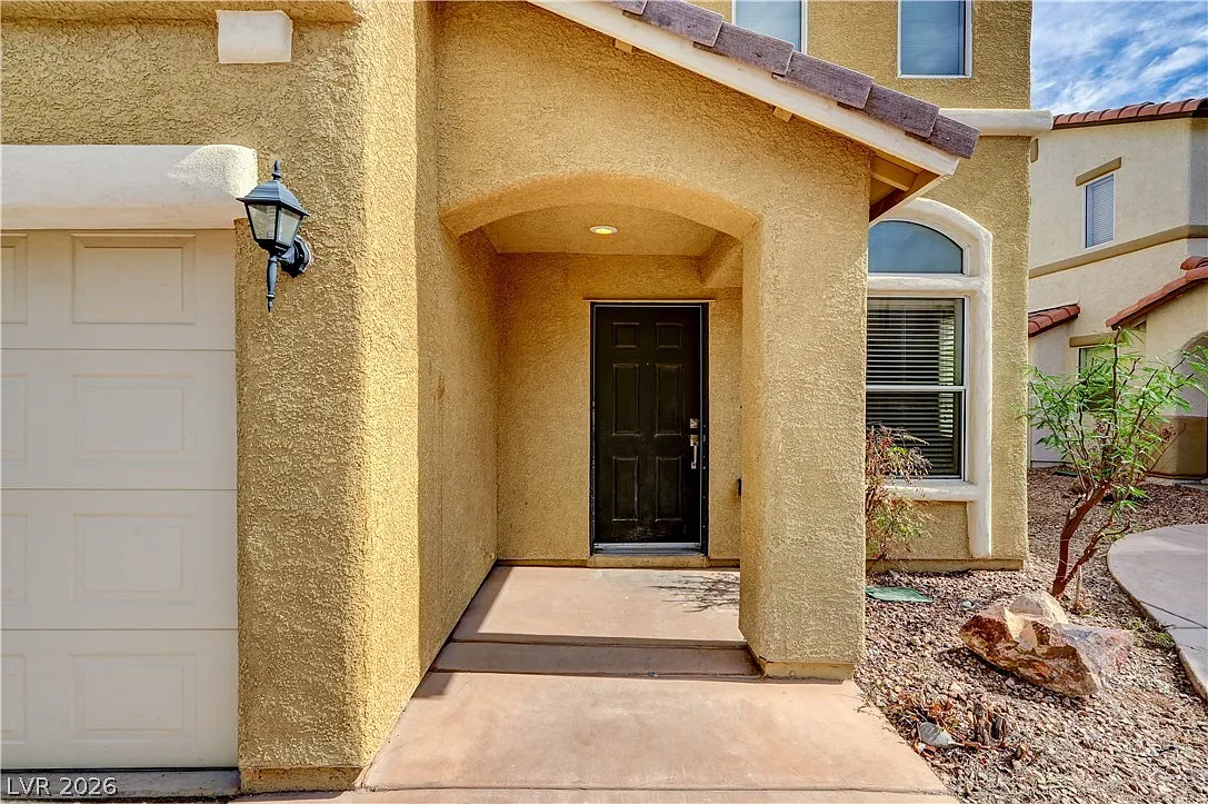 3 bed, 3.5 bath, 1644 sqft, $1,950 — Photo 4
