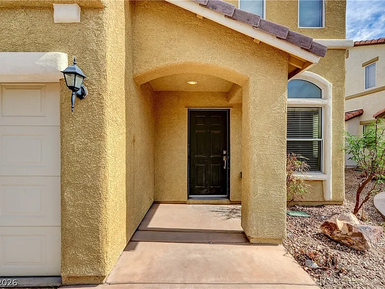 9985 Big Bow Springs Ct — Photo 4