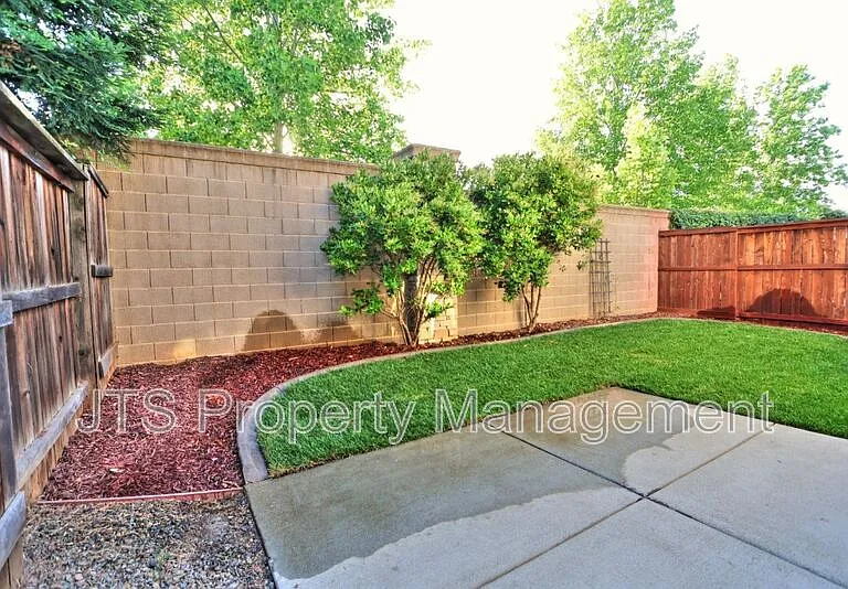 506 Navigator Dr — Photo 43