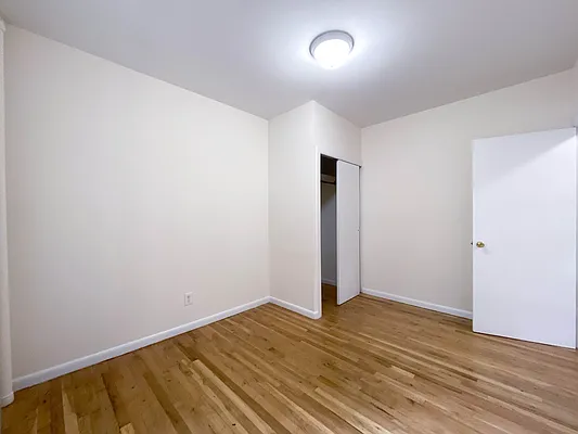 Rented by Compass | media 11