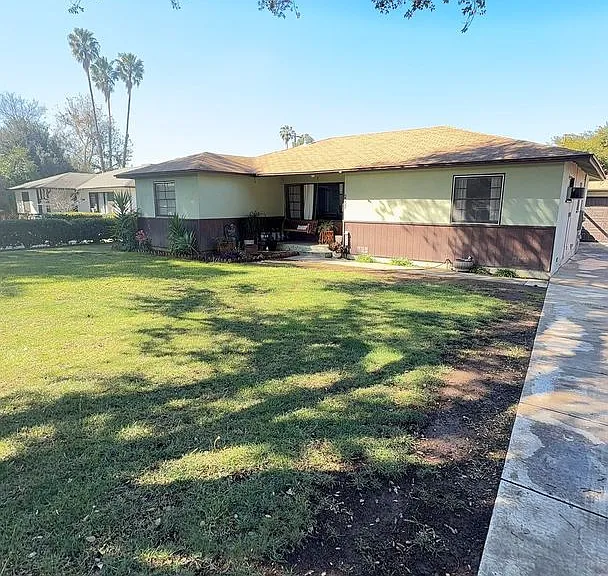6351 Coby Ct — Photo 2