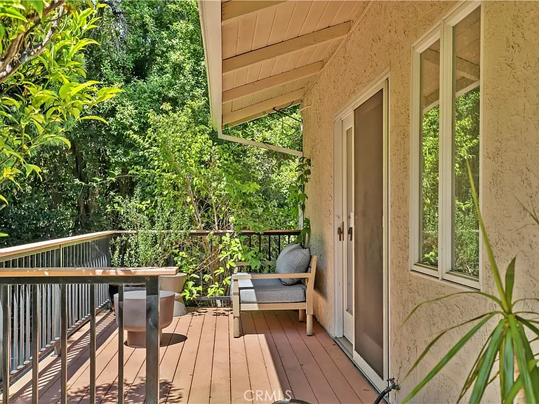 7161 Grasswood Ave — Photo 56