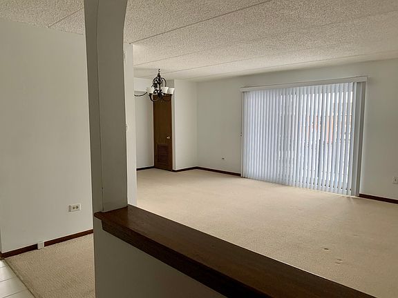4th image of 14340 Jefferson Ave APT 2N