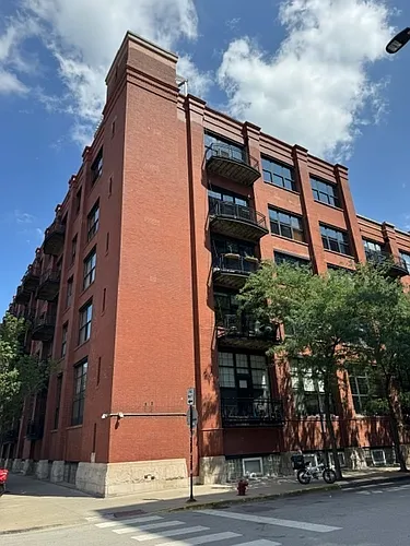 1000 W Washington Blvd #420 Photo 1