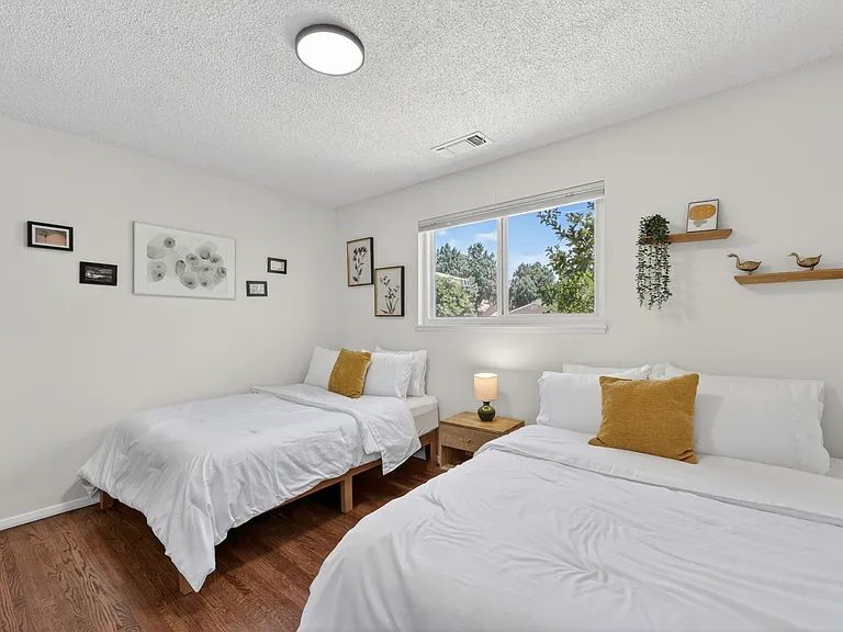 7107 Carriveau Ave NE — Photo 25
