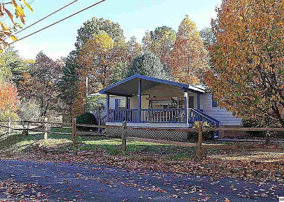 1st image of 615 Huskey Grove Rd