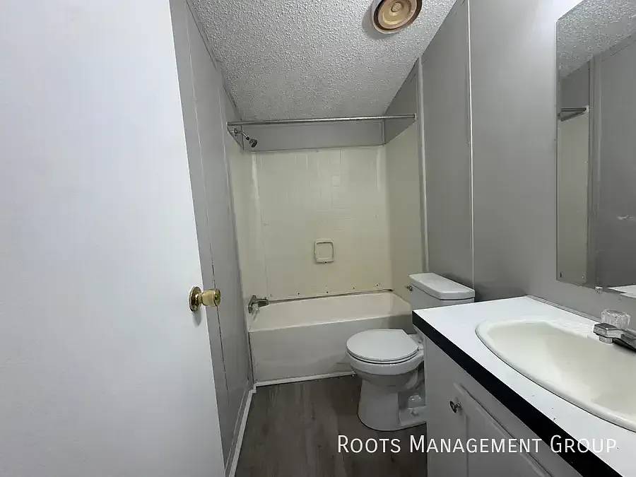 3 Bed 2 Bath Home Available for Lease at Taylors Creek - Apply Now! — Photo 3