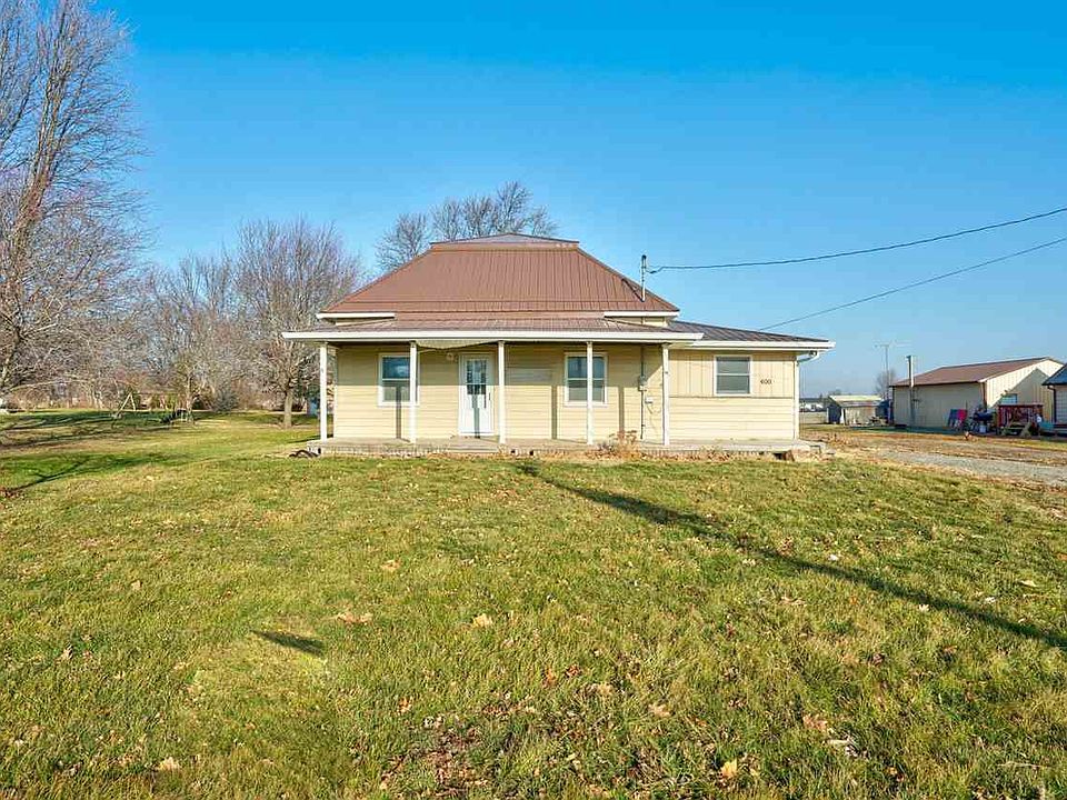 400 E 4th St, Delta, IA 52550 | MLS #202206353 | Zillow