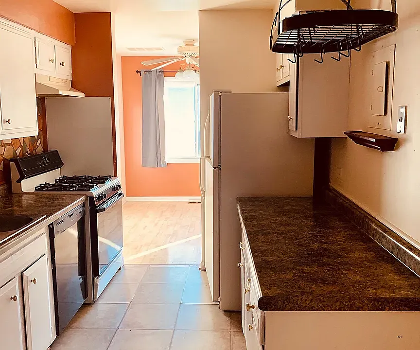 2900 Mitchell Dr #2