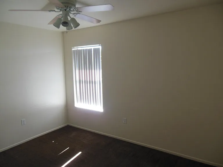 501 N 64th Pl — Photo 9