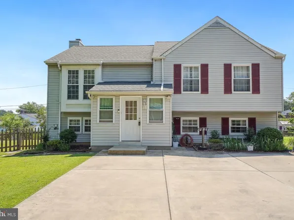 1521 Melton Rd, Lutherville Timonium, MD 21093