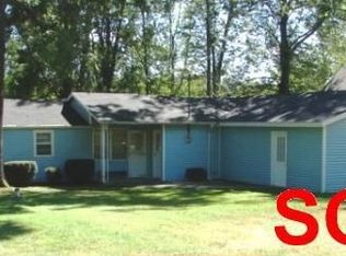 2884 E Stalf Rd, Columbia City, IN 46725