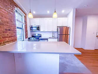 Rented by Gravity Real Estate Advisors