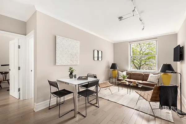 Sold by Douglas Elliman | media 14