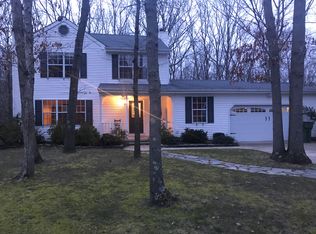 2 Broadmoor Dr, Egg Harbor Township, NJ 08234