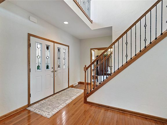 2nd image of 1413 Willow Heights Dr