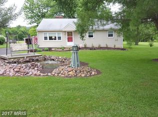 30 S Berlin Pike, Lovettsville, VA