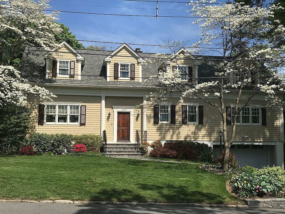1st image of 100 Siwanoy Blvd
