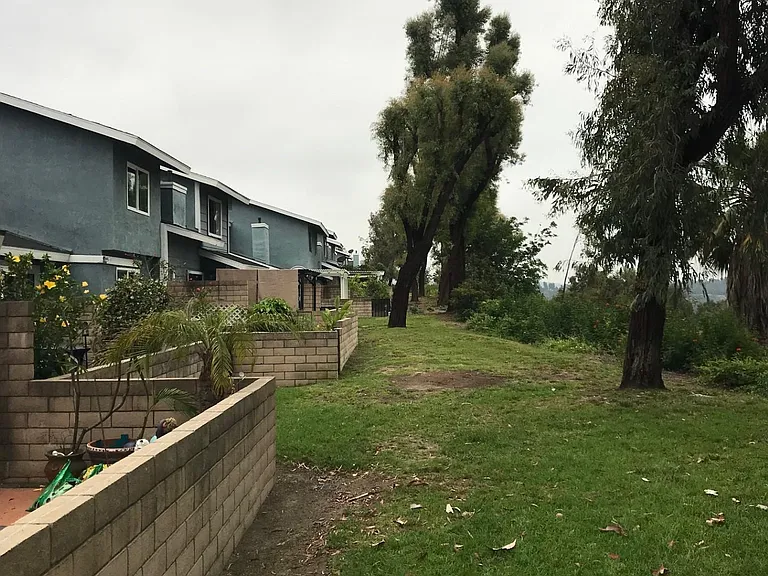 1827 Lanai St — Photo 14