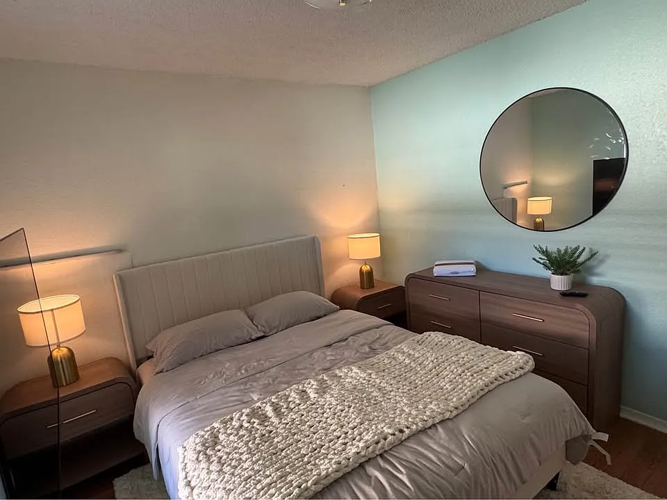 1 bed, 1635 sqft, $850 — Photo 1