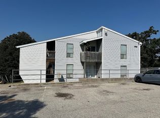 1732 Tanner Bridge Rd #203, Jefferson City, MO 65101