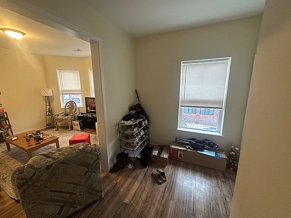 2nd image of 22 Ellsworth Ave #3