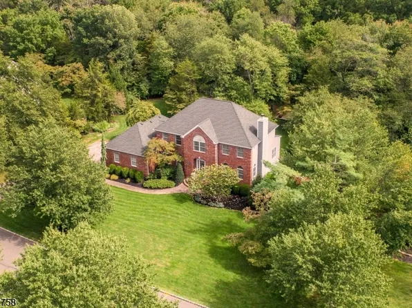 79 Bernard Dr, Bernards Twp., NJ 07920