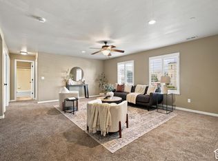 3561 E Rock Creek Rd N #6, Eagle Mountain, UT 84005