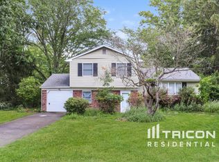 33 Sioux Rd, Doylestown, PA 18901