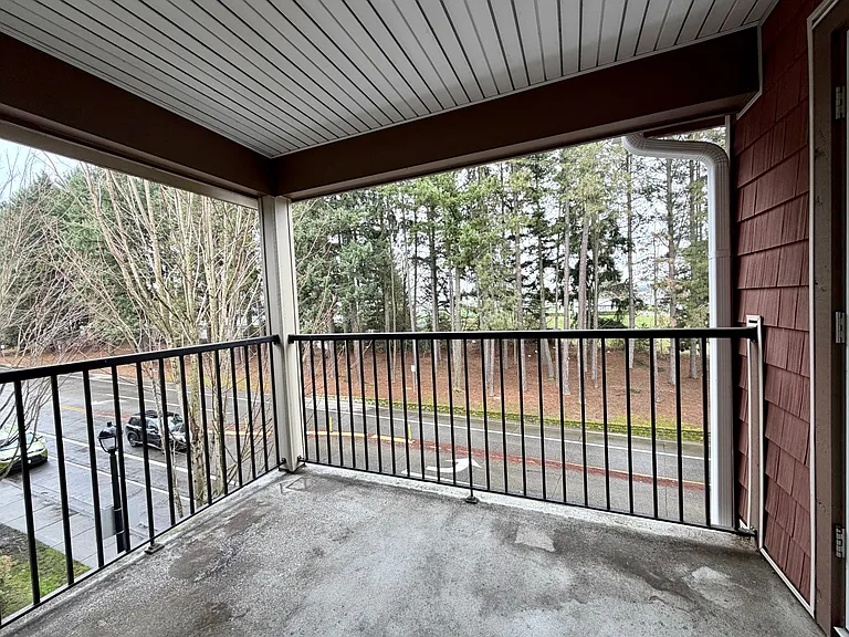 10804 NE Holly St #306 — Photo 13
