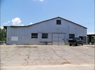 203 Mac Thompson Rd, Cochran, GA 31014