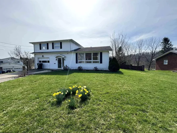 16 Lincoln Way, Buckhannon, WV 26201