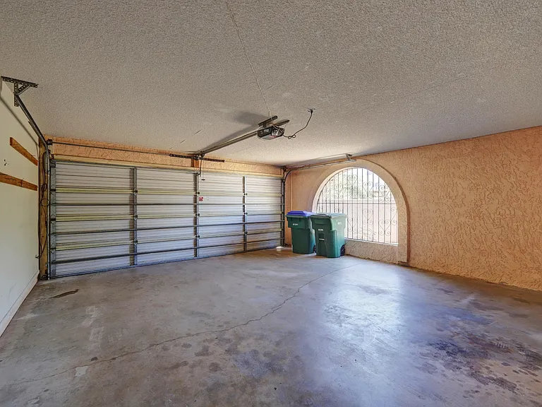 6109 N Zorrela Segundo — Photo 58