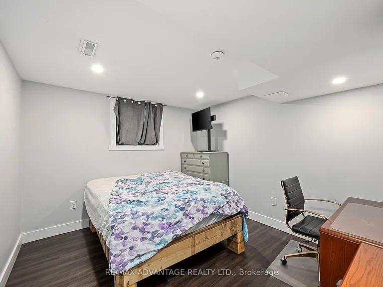 1489 Coronation Dr — Photo 26