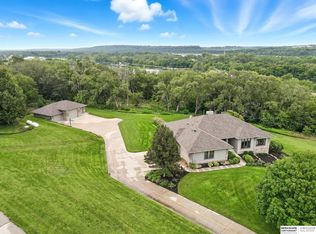 21102 Riha Rd, Springfield, NE 68059