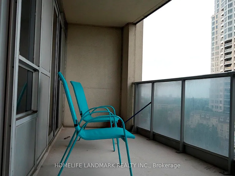 2 Rean Dr #710 — Photo 12