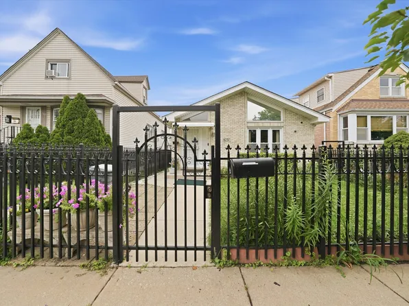 6237 S Tripp Ave, Chicago, IL 60629