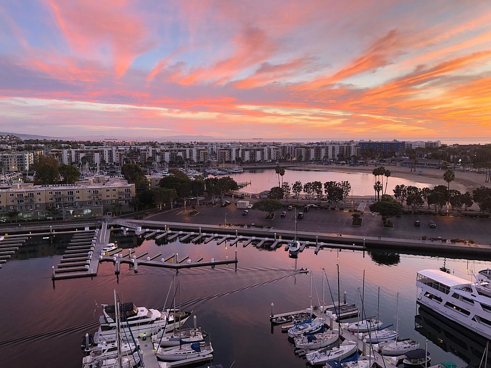 1st image of 4267 Marina City Dr