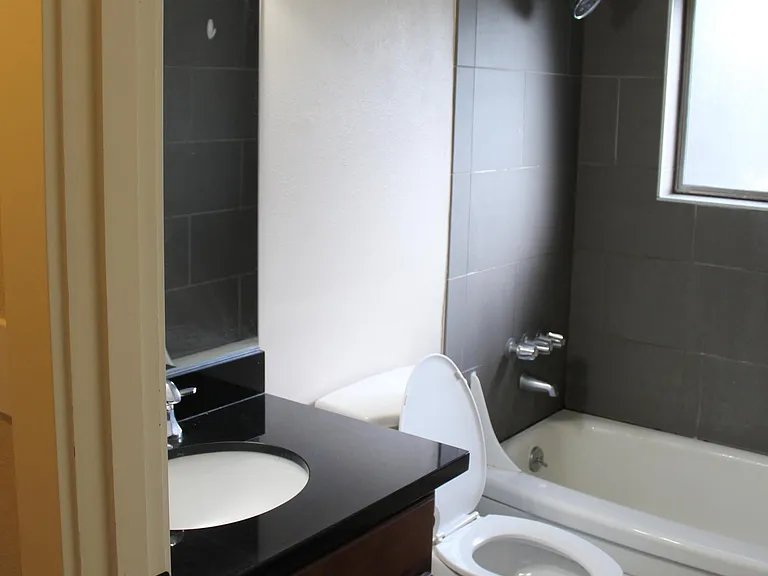 5013 Sand Point Pl NE #A — Photo 14