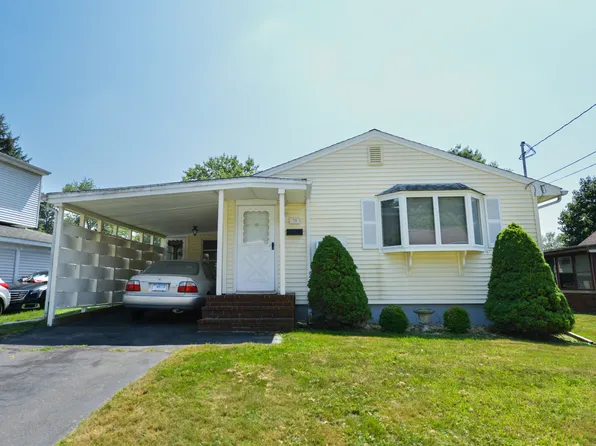 35 Lund Avenue, Waterbury, CT 06705