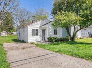 4607 Pleasant Grove Rd, Lansing, MI 48910