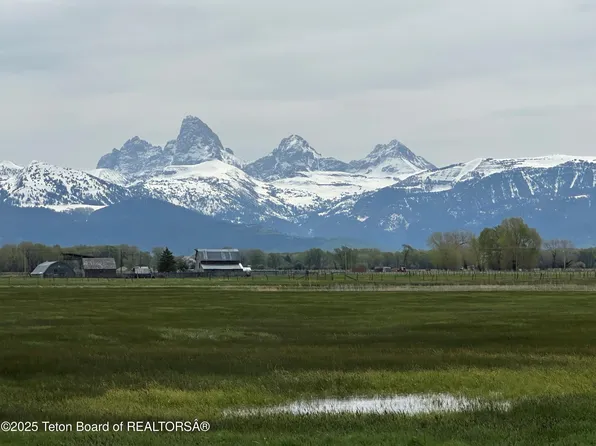 6000 N 5000 W, Tetonia, ID 83452