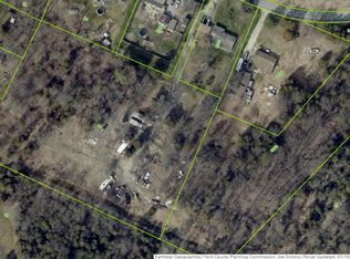 820 Zeigler Rd, Wellsville, PA 17365