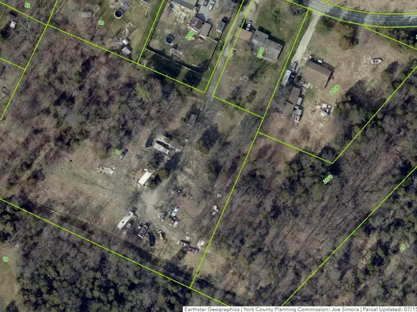 820 Zeigler Rd, Wellsville, PA 17365