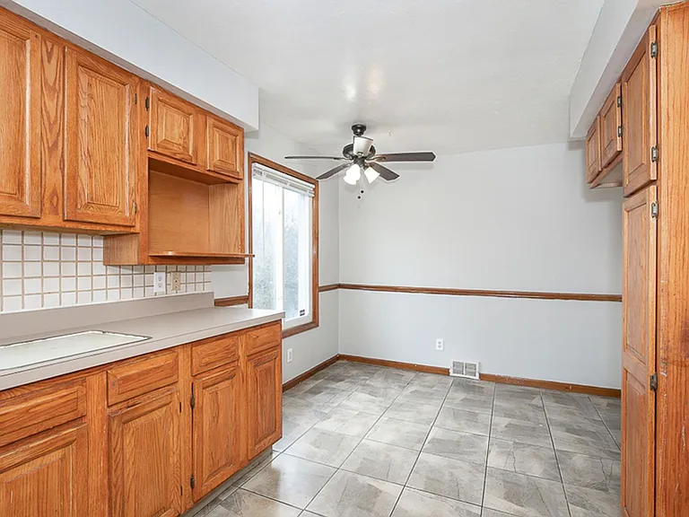 12912 Silver Rd — Photo 7