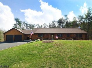 6783 Yo Yo Ln, Huntingdon, PA 16652