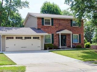 1610 Littleton Ct, Fenton, MO 63026