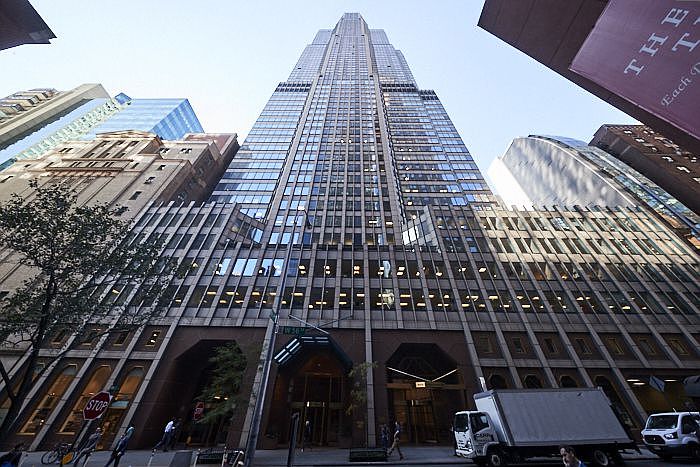 1st image of 150-156 W 56th St APT 3212