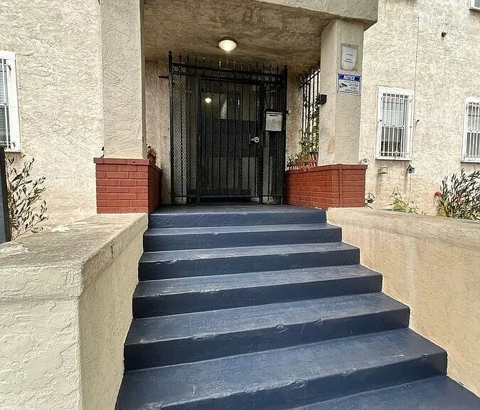 646 Foothill Blvd #103 — Photo 14