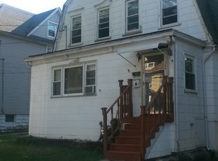 136 Walnut St, Roselle Park, NJ 07204